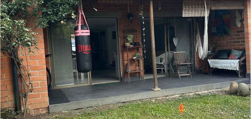 Casa en Venta en Envigado, Loma del Chocho-1