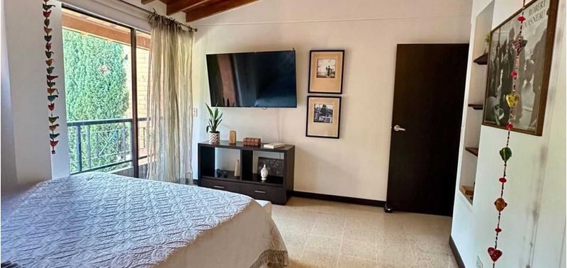 Casa en Venta en Envigado, Loma del Chocho-18