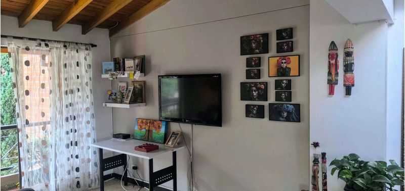 Casa en Venta en Envigado, Loma del Chocho-23
