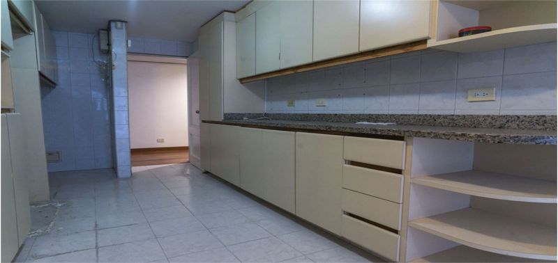 Apartamento en Venta en Bogotá, D.C., LA CABRERA CHICO LAGO-13