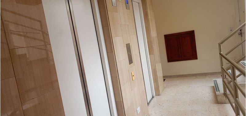 Apartamento en Venta en Bogotá, D.C., Lagos de Córdoba-0