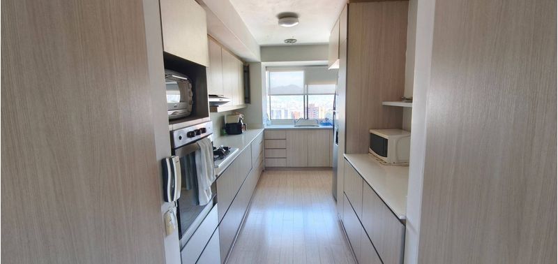 Apartamento en Venta en Medellín, El Poblado-12