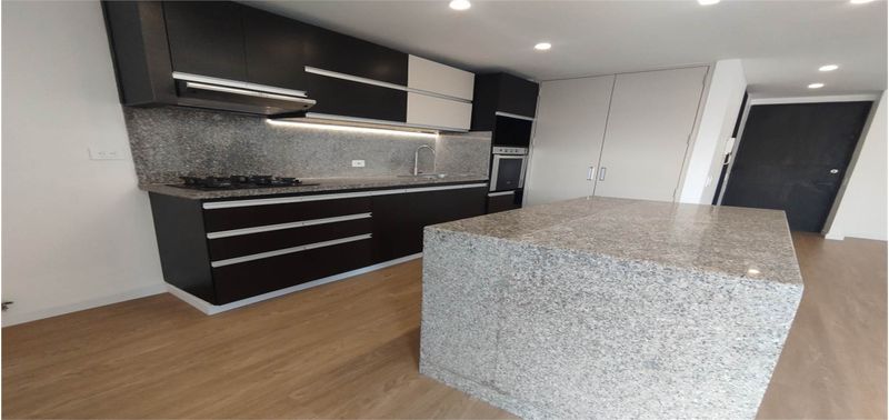 Apartamento en Venta en Bogotá, D.C., La Alhambra-11