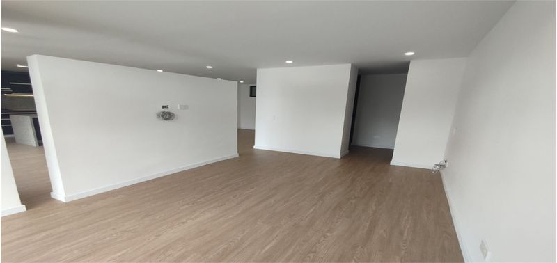 Apartamento en Venta en Bogotá, D.C., La Alhambra-18
