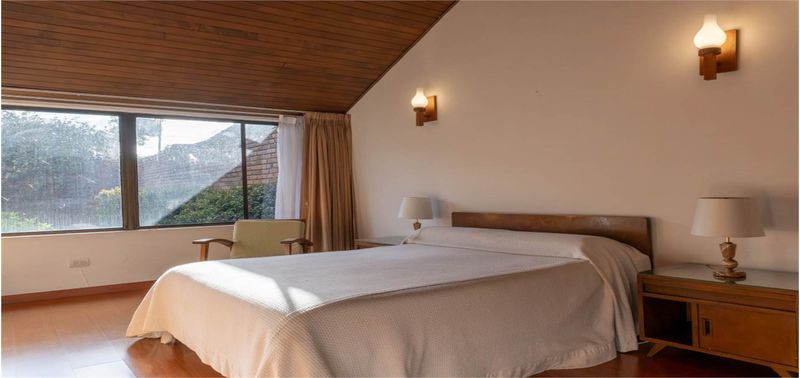 Casa en Venta en Bogotá, D.C., Hacienda Córdoba Niza IX-6