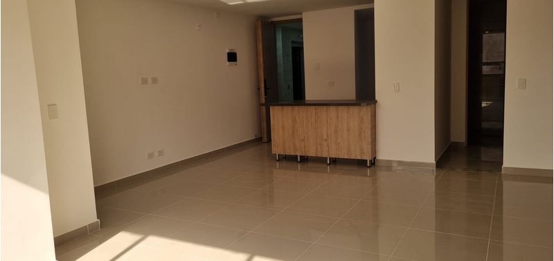 Apartamento en Venta en Medellín, Laureles-0