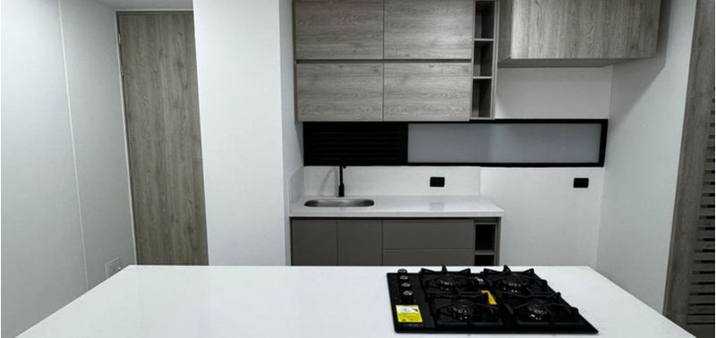 Apartamento en Venta en Envigado, Loma Del Escobero-11