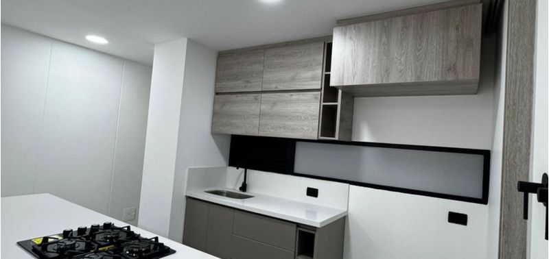 Apartamento en Venta en Envigado, Loma Del Escobero-13