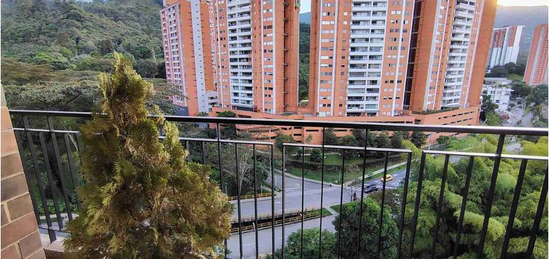Apartamento en Venta en Sabaneta, Tres Esquinas