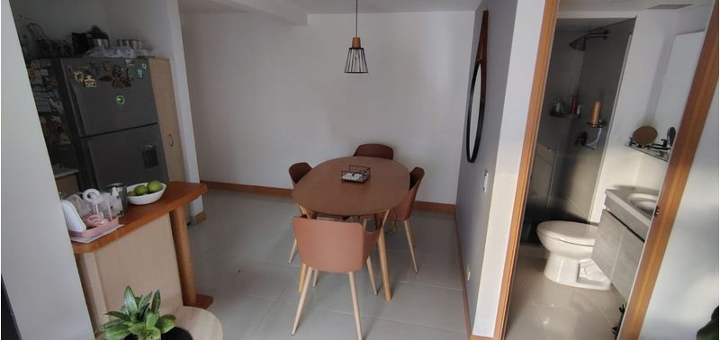 Apartamento en Venta en Sabaneta, Tres Esquinas-4