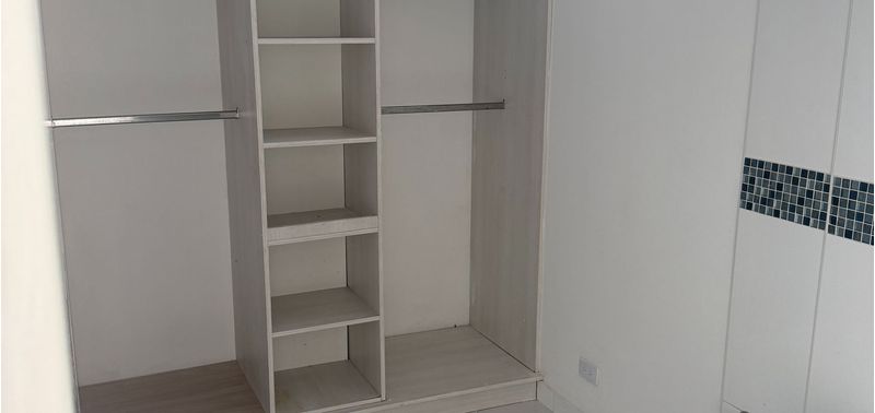 Apartamento en Venta en Medellín, Laureles-2