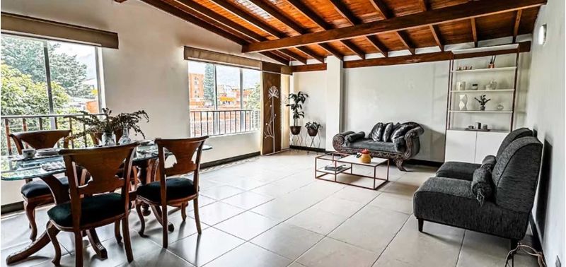 Apartamento en Venta en Medellín, Belén Rosales