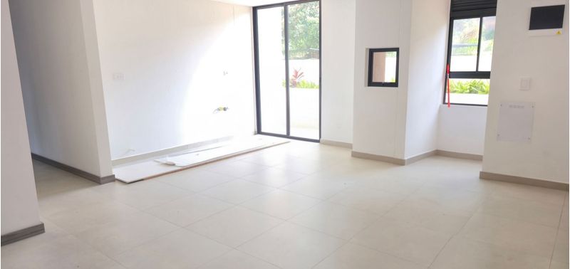 Apartamento en Venta en Envigado, Camino Verde-1