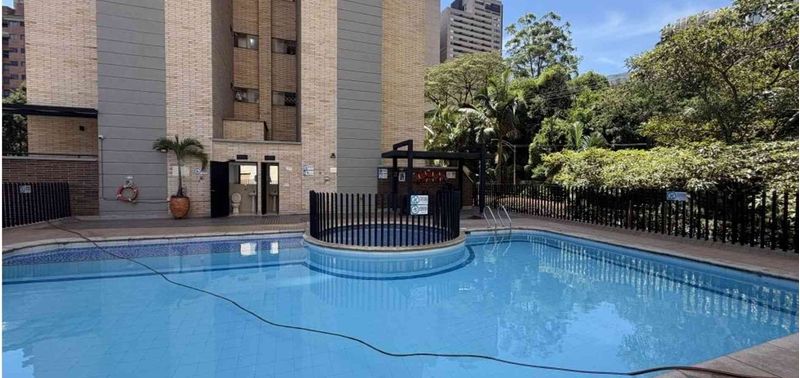 Apartamento en Venta en Medellín, El Poblado-10