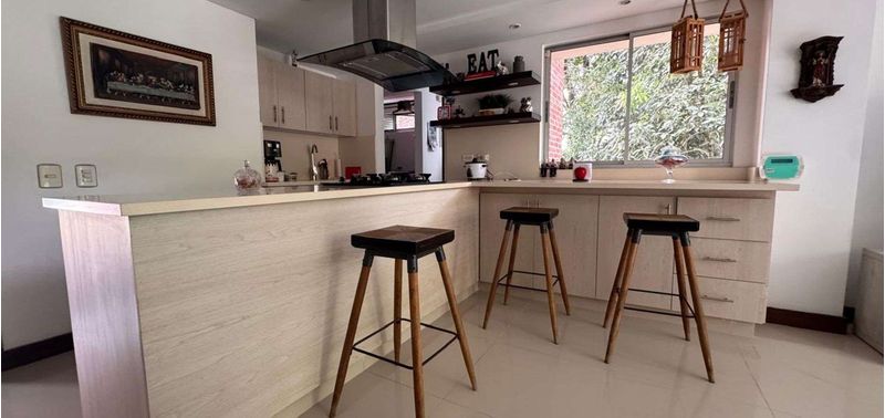 Casa en Venta en Envigado, San Lucas-5