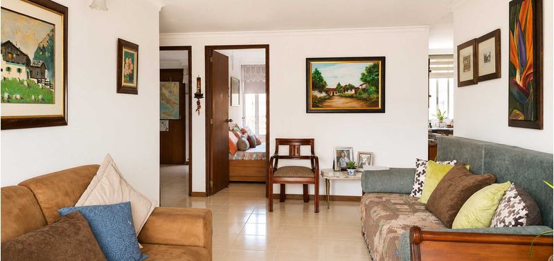 Apartamento en Venta en Medellín, Belén Loma de los Bernal-2