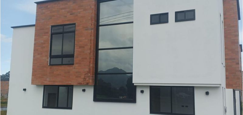 Casa en Venta en La Ceja, La Ceja-0