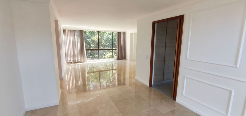 Apartamento en Venta en Medellín, El Poblado-5