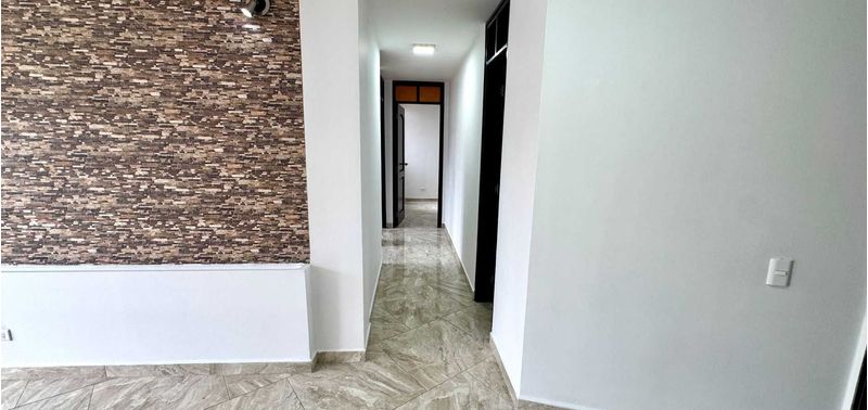 Apartamento en Venta en Sabaneta, Calle Larga-1
