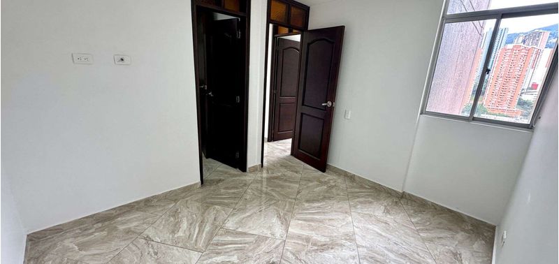 Apartamento en Venta en Sabaneta, Calle Larga-2