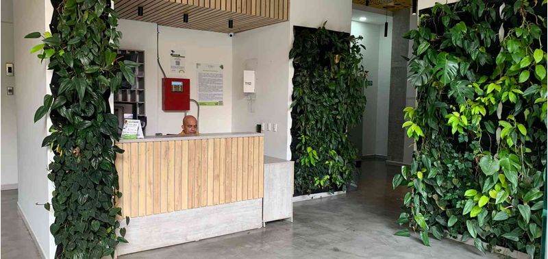 Apartamento en Venta en Medellín, Colinas de La Candelaria-1