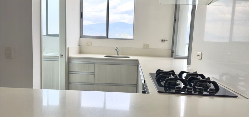 Apartamento en Venta en Medellín, El Poblado-1