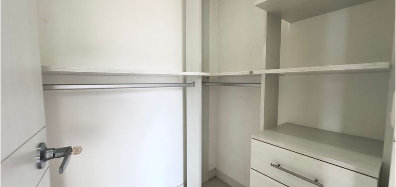 Apartamento en Venta en Medellín, El Poblado-12