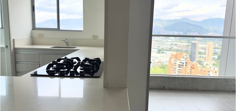 Apartamento en Venta en Medellín, El Poblado-14