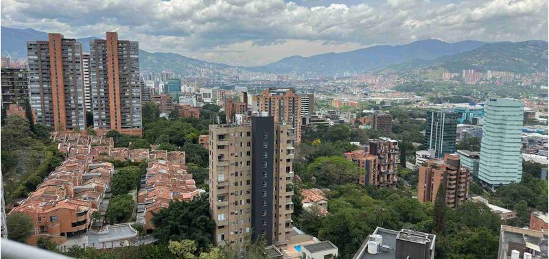Apartamento en Venta en Medellín, El Poblado-26