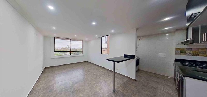 Apartamento en Venta en Madrid, hacienda los sauces-1