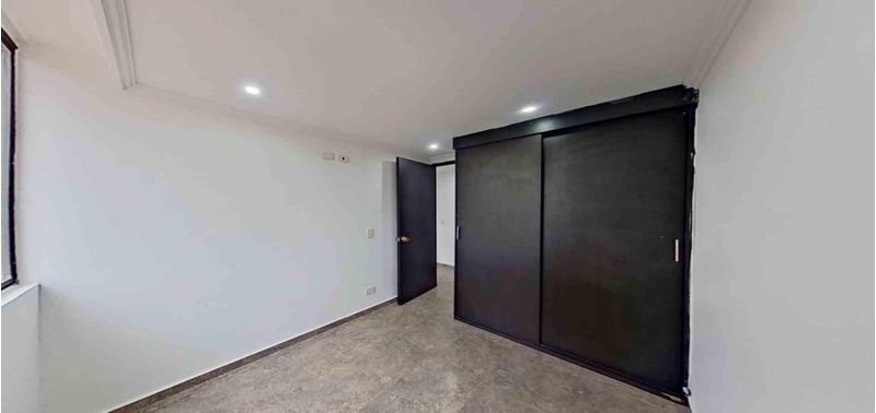 Apartamento en Venta en Madrid, hacienda los sauces-2
