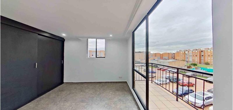 Apartamento en Venta en Madrid, hacienda los sauces-4