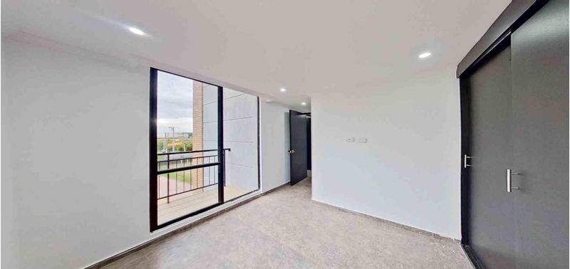 Apartamento en Venta en Madrid, hacienda los sauces-10