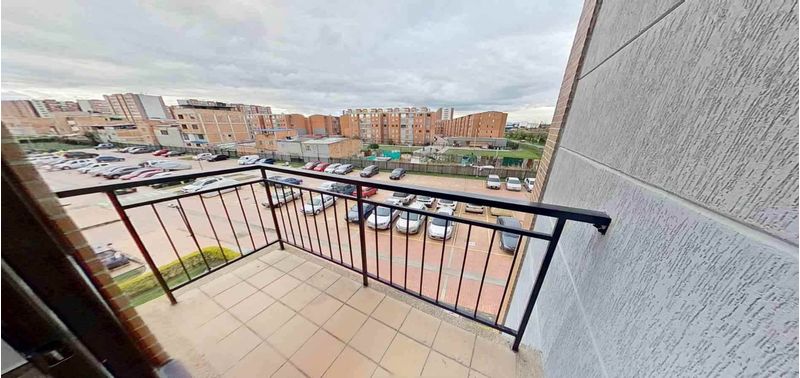 Apartamento en Venta en Madrid, hacienda los sauces-15