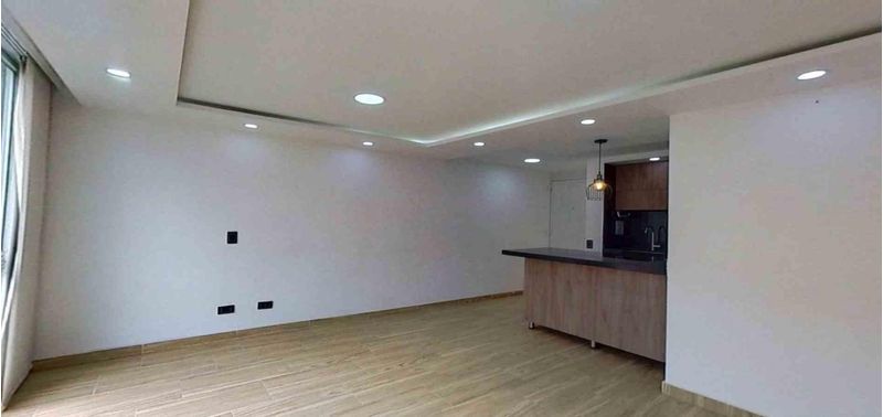 Apartamento en Venta en Madrid, la prosperidad-0