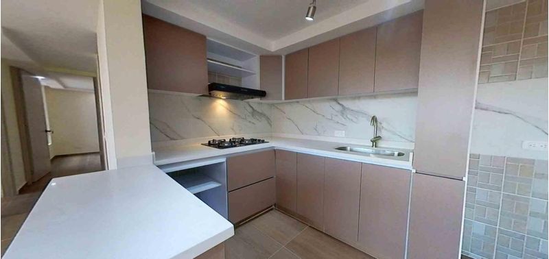 Apartamento en Venta en Madrid, hacienda los sauces-6