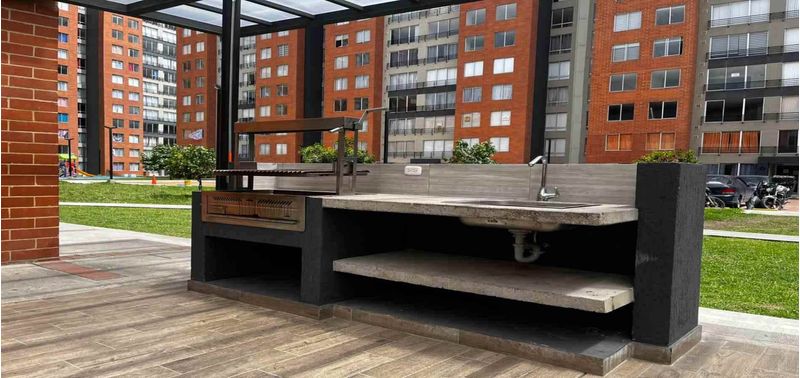 Apartamento en Venta en Madrid, hacienda los sauces-18