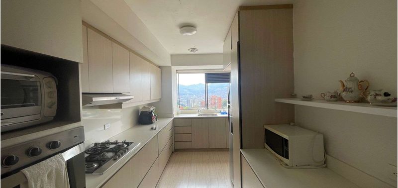 Apartamento en Venta en Medellín, El Poblado-2