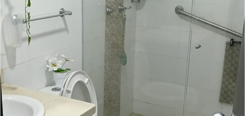 Apartamento en Venta en Cartagena De Indias, Manga-0