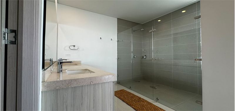 Apartamento en Venta en Santa Marta, Rodadero Sur-7