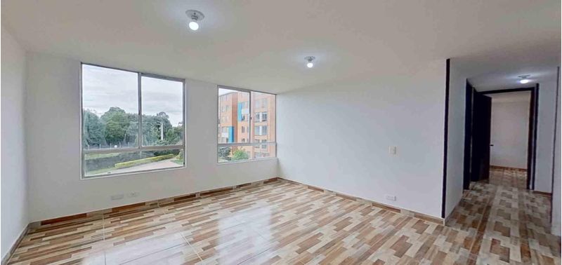 Apartamento en Venta en Madrid, zaragoza-1