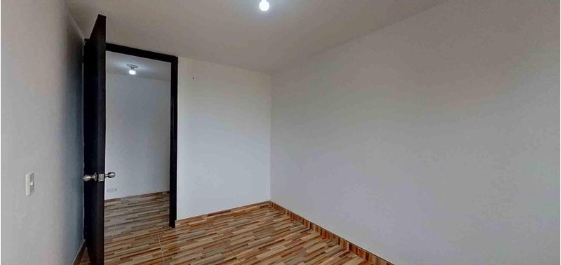 Apartamento en Venta en Madrid, zaragoza-5