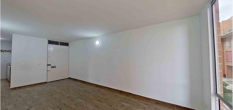 Casa en Venta en Madrid, Alcaparro