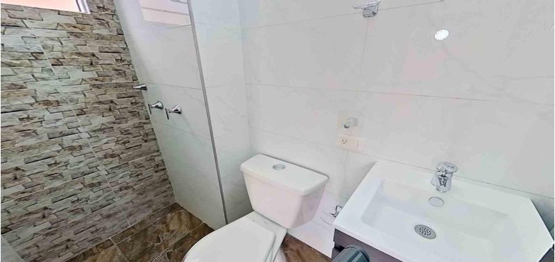 Casa en Venta en Madrid, Alcaparro-17