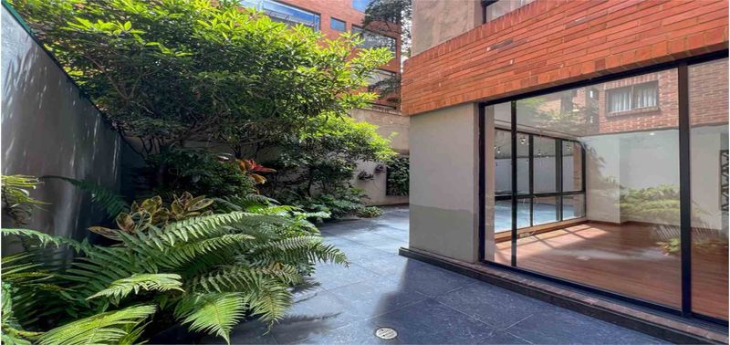 Apartamento en Venta en Bogotá, D.C., Los Rosales Emaús-0