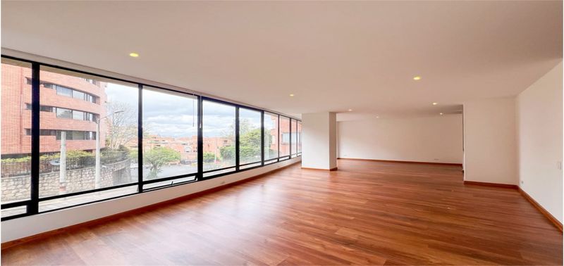 Apartamento en Venta en Bogotá, D.C., Los Rosales Emaús-2