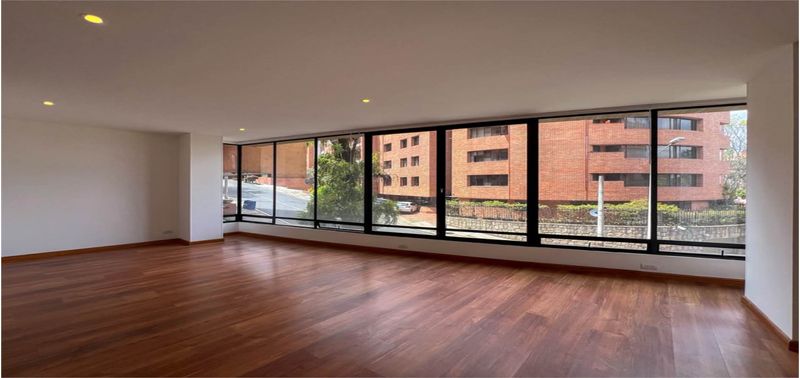 Apartamento en Venta en Bogotá, D.C., Los Rosales Emaús-3
