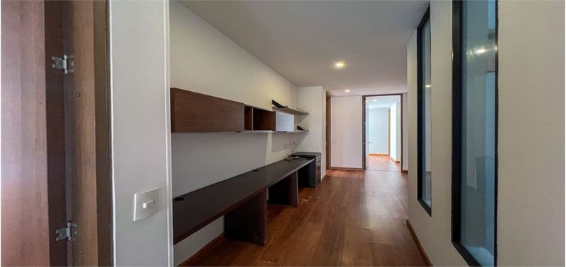 Apartamento en Venta en Bogotá, D.C., Los Rosales Emaús-9