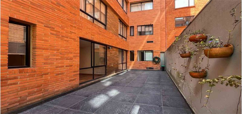 Apartamento en Venta en Bogotá, D.C., Los Rosales Emaús-23
