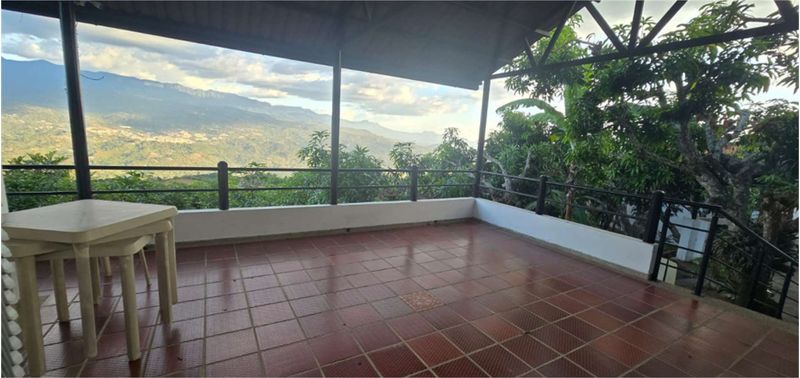 Casa en Venta en La Mesa, La Mesa VIA SAN JAVIER-18